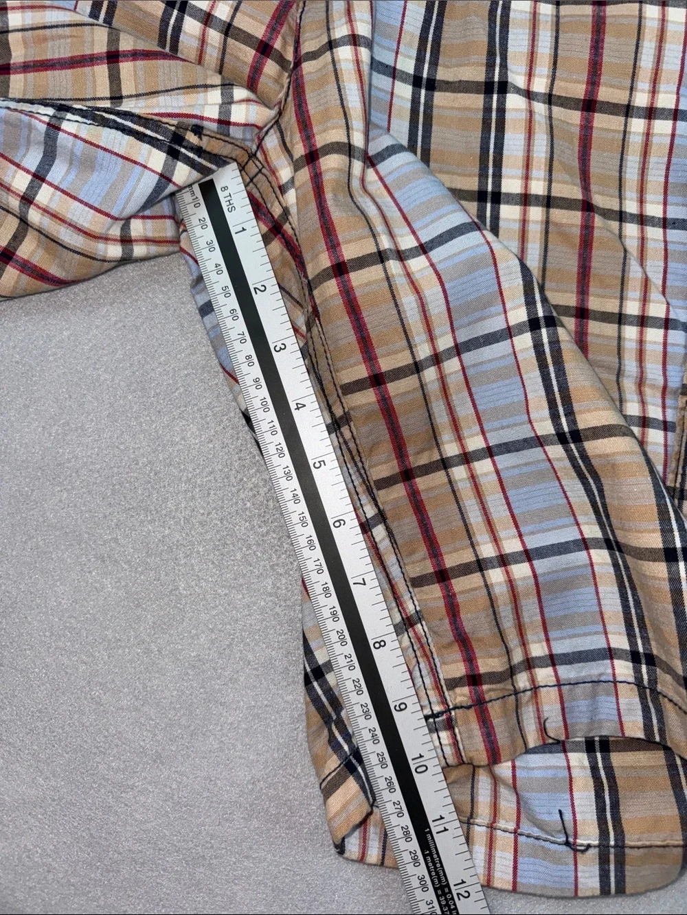 Nautica Tan and Blue Plaid Cargo Shorts Size 36